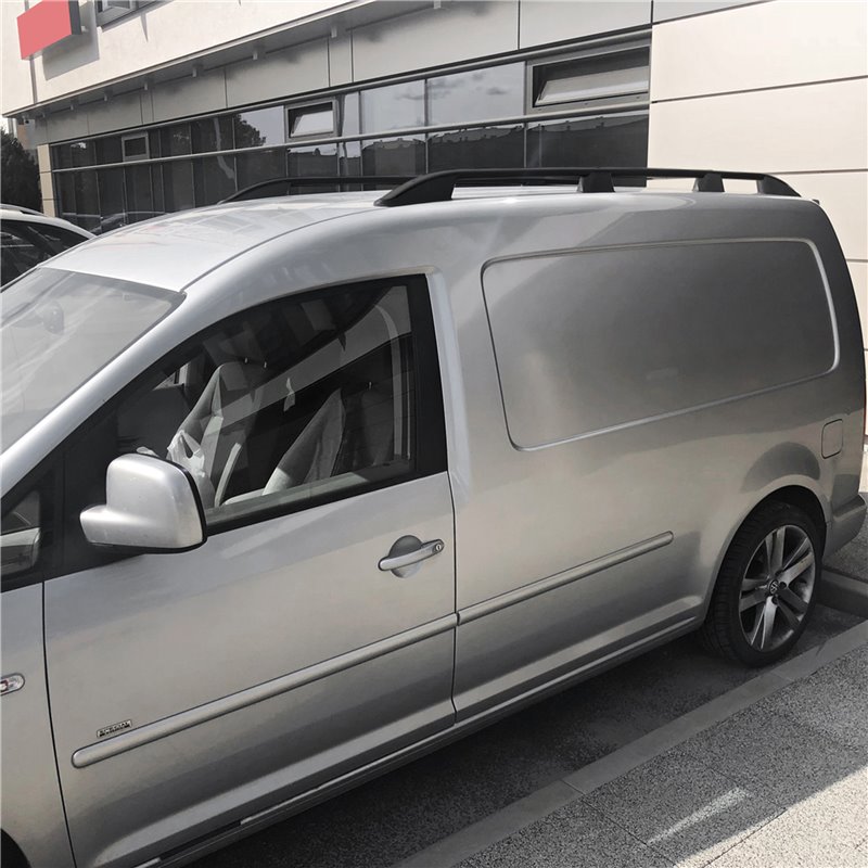 Podélné nosiče černé Volkswagen Caddy MAXI, r.v. 2005-2020